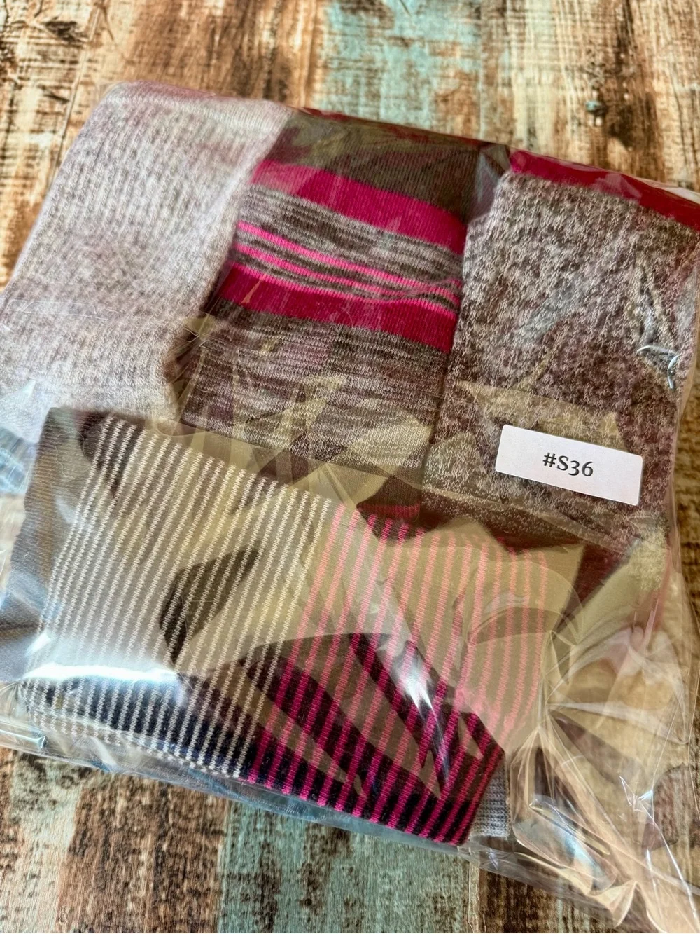 Women’s Crew Socks | Set of 8 | #S36
